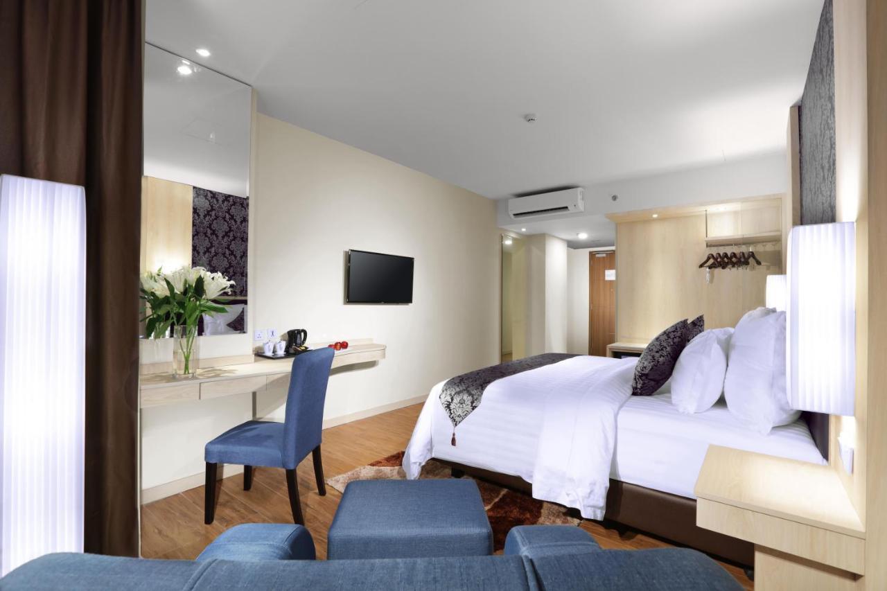 Aston Batam Hotel & Residence Nagoja Zewnętrze zdjęcie