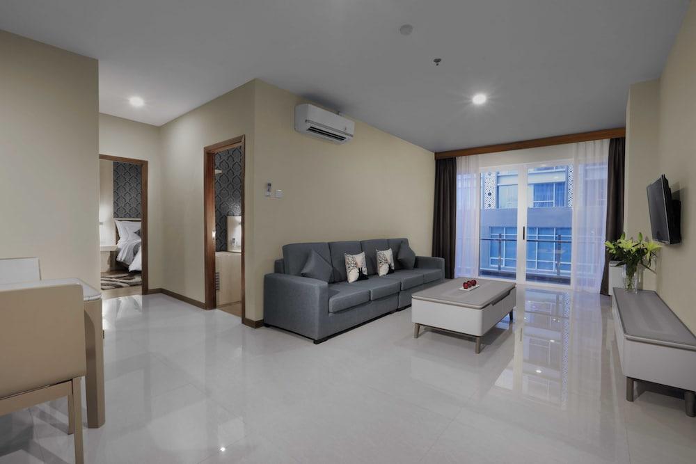 Aston Batam Hotel & Residence Nagoja Zewnętrze zdjęcie
